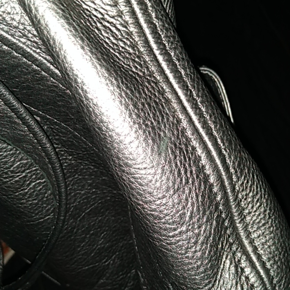Michael Kors Bag EUC - Picture 10 of 10